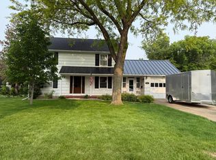 405 N A St, Marshall, MN 56258