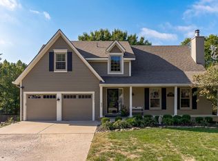 18401 W 114th Ter, Olathe, KS 66061