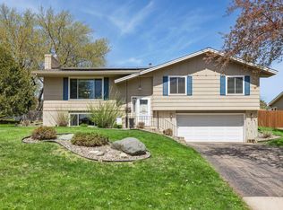 8116 28th Ave N, New Hope, MN 55427