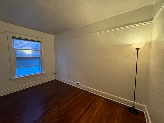 5th image of 215 Pontius Ave N APT 23