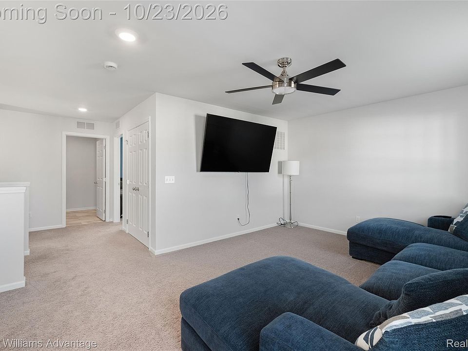 316 Sandhill Ct, photo 23