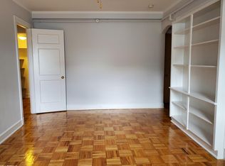 1102 N Dearborn St #518, Chicago, IL 60610