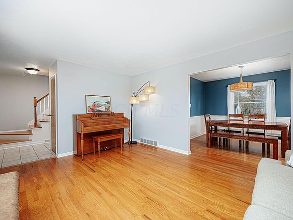 3rd image of 264 Fairdale Ave