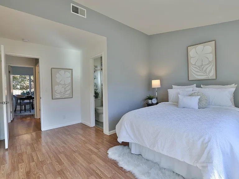 310 Curie Dr — Photo 24