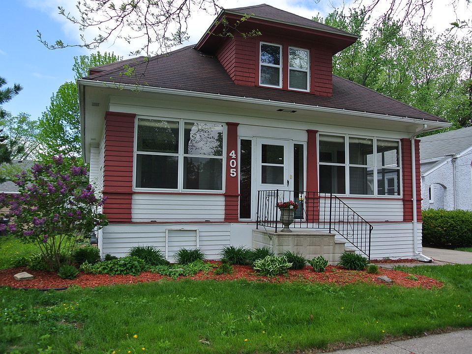 Over 1,800 Square Feet