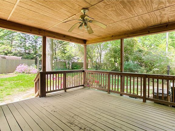 4th image of 6714 Fernwood St