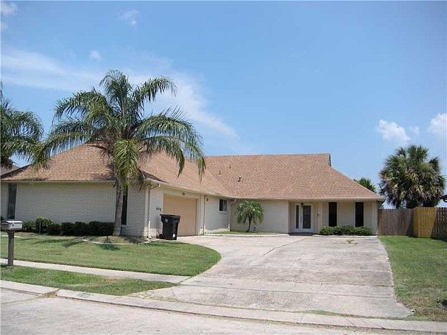 1st image of 7321 Arbor Dr