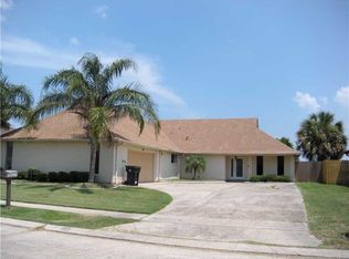 7321 Arbor Dr, New Orleans, LA 70126