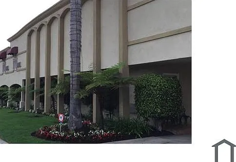 2080 Newport Blvd #226 — Photo 3