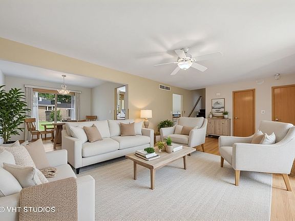 3rd image of 7769 Danbury Dr
