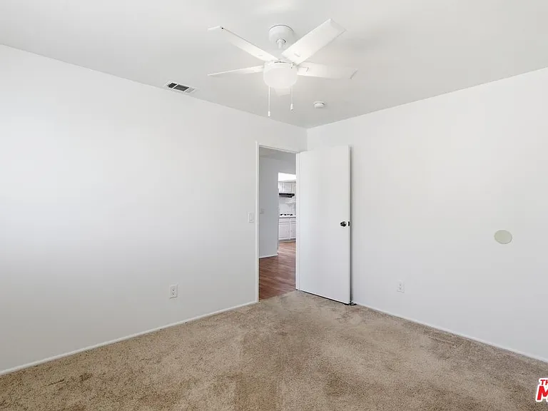 2752 Guirado St — Photo 10