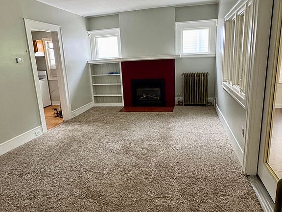 Living Room with Gas Fireplace