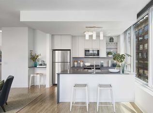 600 S Wells St #2202, Chicago, IL 60607