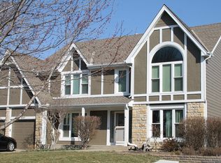 8207 Constance St, Lenexa, KS 66215