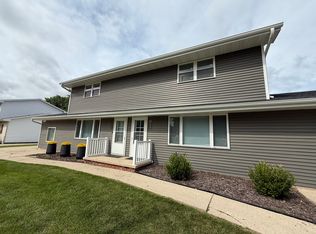 2104 Elmview Dr #2104, Green Bay, WI 54304