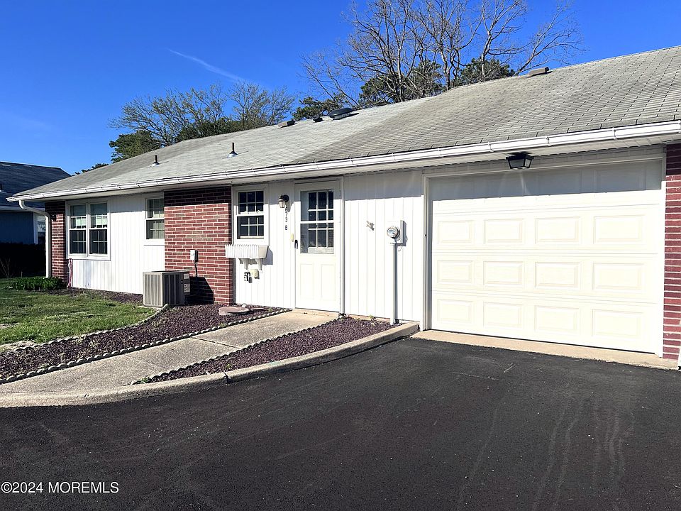 1st image of 673B New Castle Court