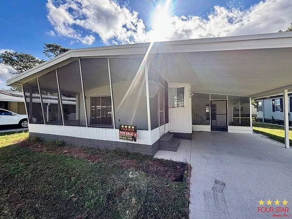 1060 Larkfield Dr, Deland, FL 32724