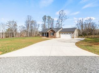 2587 Southmont Rd, Lincolnton, NC 28080