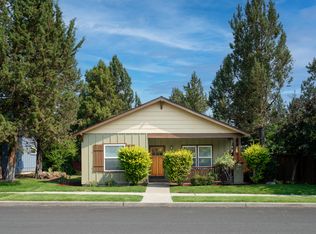 20622 Hummingbird Ln, Bend, OR 97702