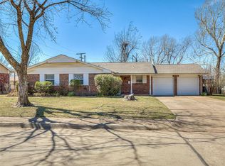 3305 Pleasant Dr, Midwest City, OK 73110