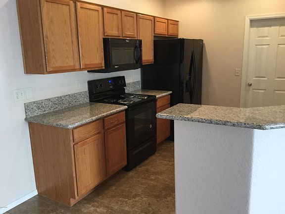 4th image of 3040 Sombrero Dr