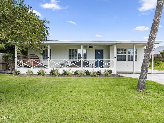 3rd image of 315 Le Grand Dr