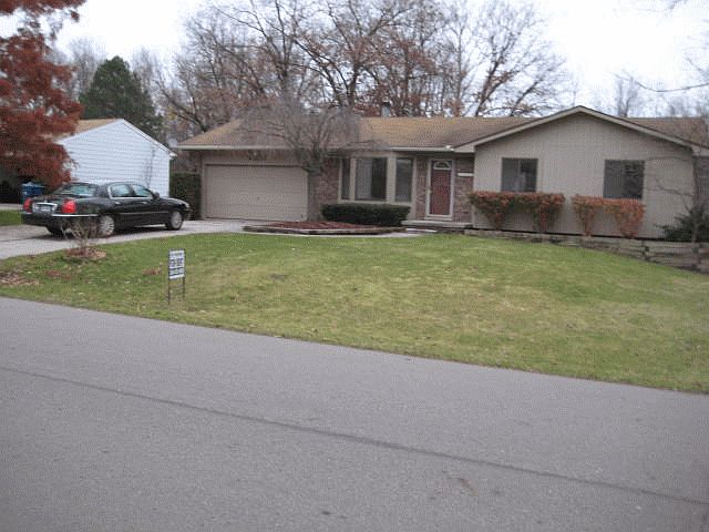 1st image of 45642 Wakefield St