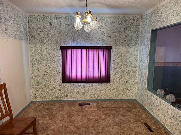 3rd image of 61 W Mackenzie Ave