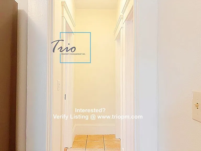 1044 W 8th Ave — Photo 8