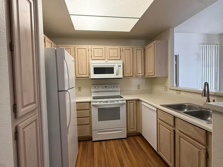 11375 E Sahuaro Dr #1011 — Photo 12