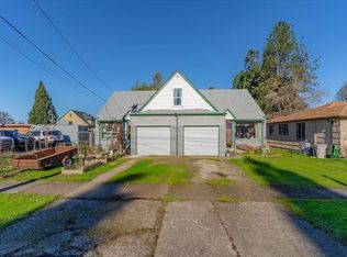 55 E Carolina St, Lebanon, OR 97355