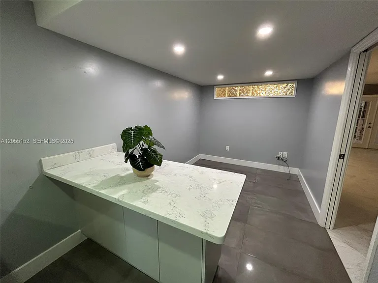 14110 Kendale Lakes Cir — Photo 23