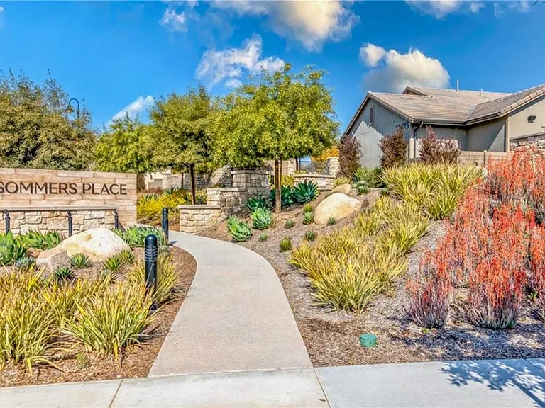 32613 Brunello Way — Photo 44