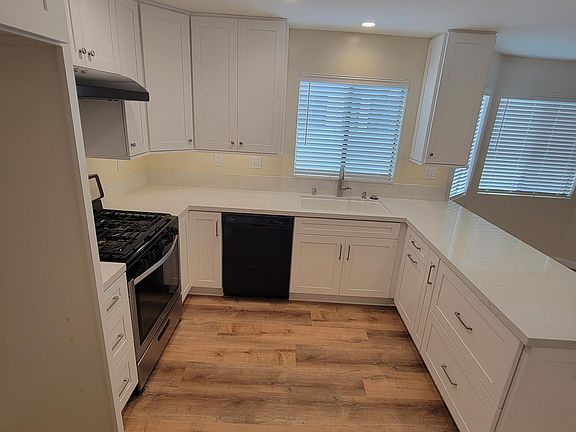 3rd image of 1219 Mission Verde Dr