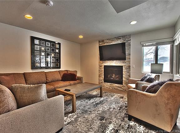3rd image of 1920 Canyons Resort Dr #29-B