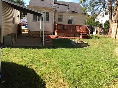 4418 Packard Rd — Photo 2