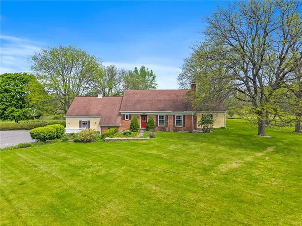 192 Asbury Rd, Lansing, NY 14882