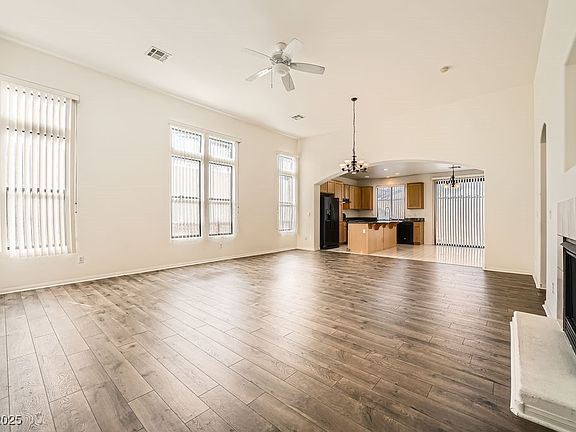 2nd image of 3917 Javana Ct
