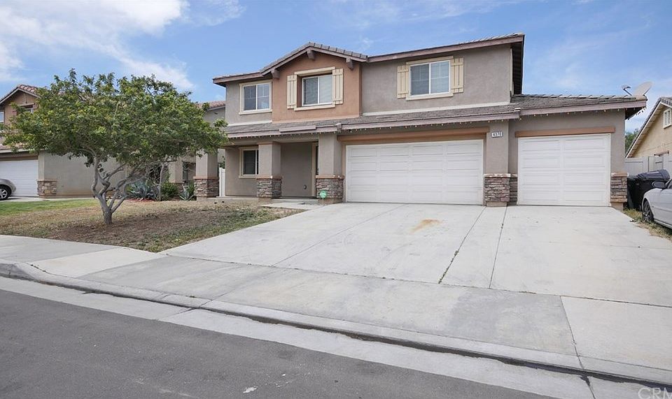 2nd image of 4370 Candelaria Way
