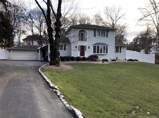 63 Maple Ave N, Westport, CT 06880