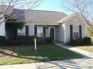 313 Gamesford Ln, Fort Mill, SC 29715