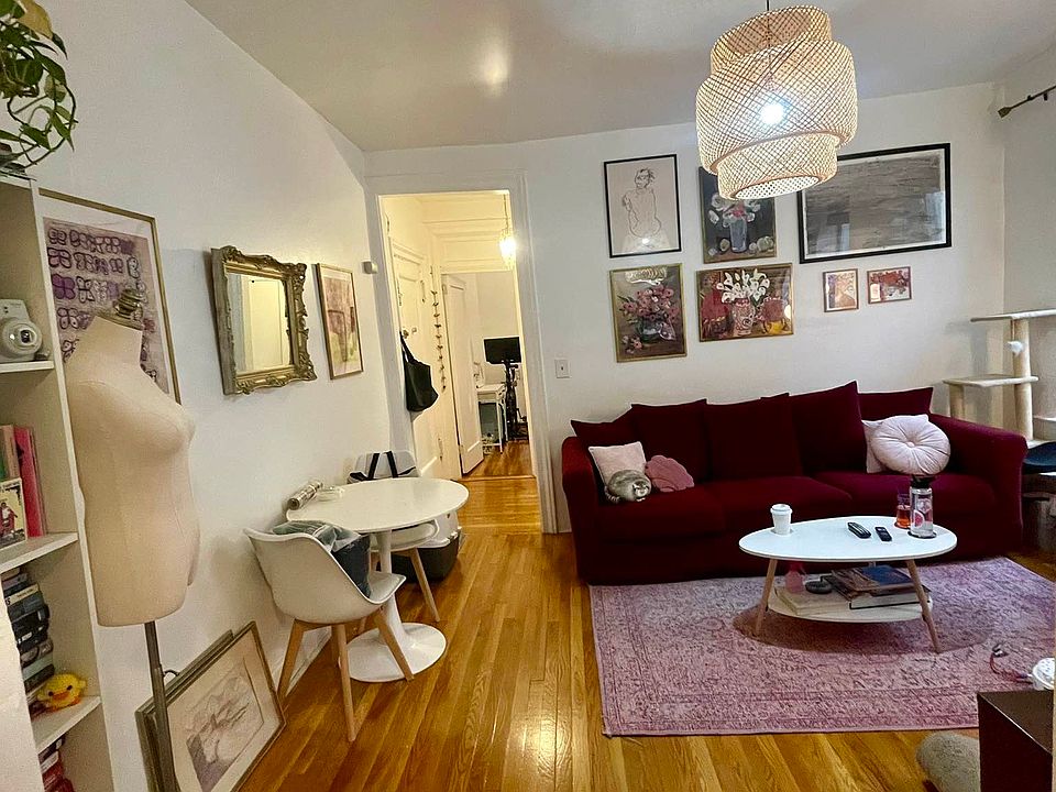 1st image of 3052 34th St APT 4D