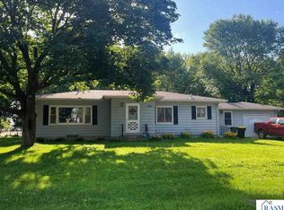 601 Levee Blvd, Saint James, MN 56081