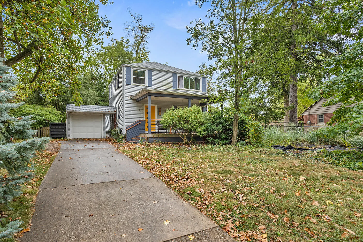 807 Haines Blvd photo 1
