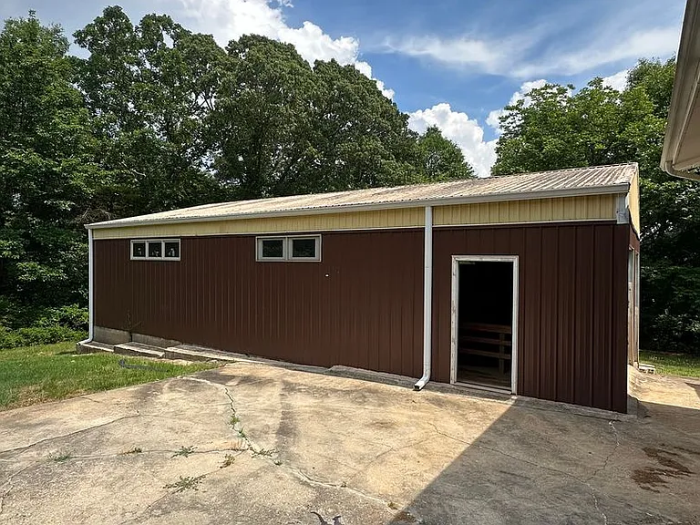 620 Nix Dr — Photo 18