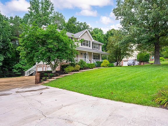 4th image of 8921 Grey Mountain Dr
