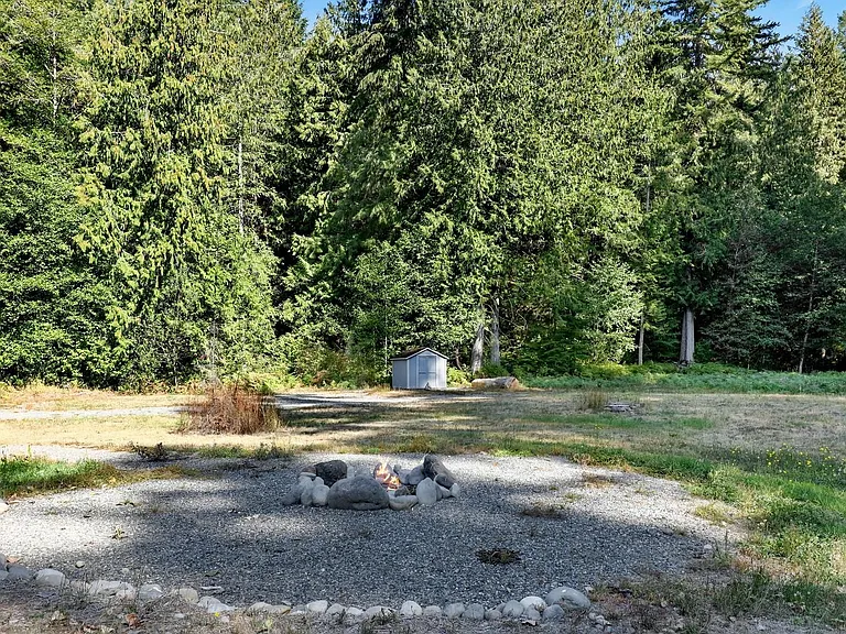 10443 Mount Baker Hwy #6 — Photo 9