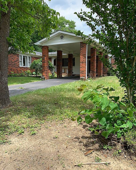 Main house 