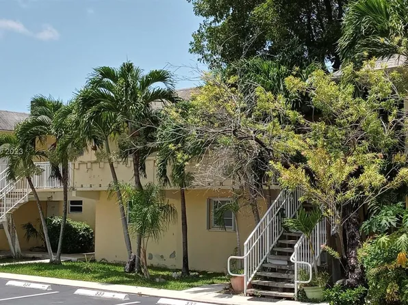 7670 SW 82nd St APT H217, Miami, FL 33143