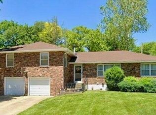 8714 E 58th St, Kansas City, MO 64129